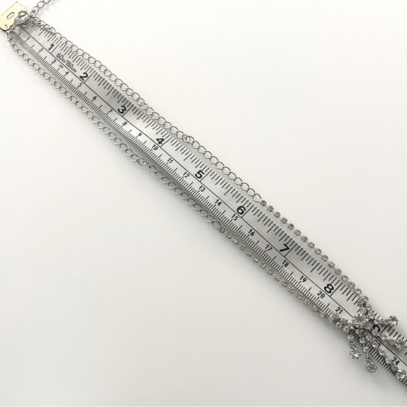 Vintage Rhinestone Necklace - Picture 11 of 13